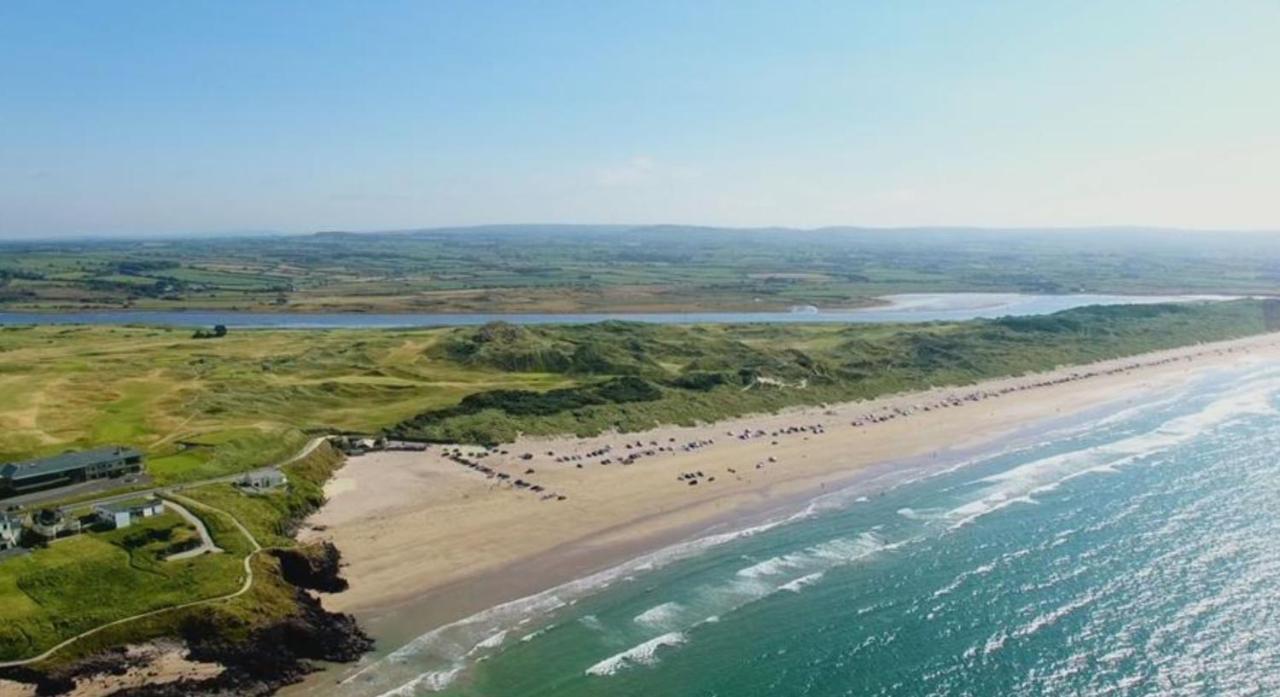 Enfield Street House Behind Portstewart Promenade With Partial Sea View From Front 3 Bed Sleeps 7 Villa Luaran gambar