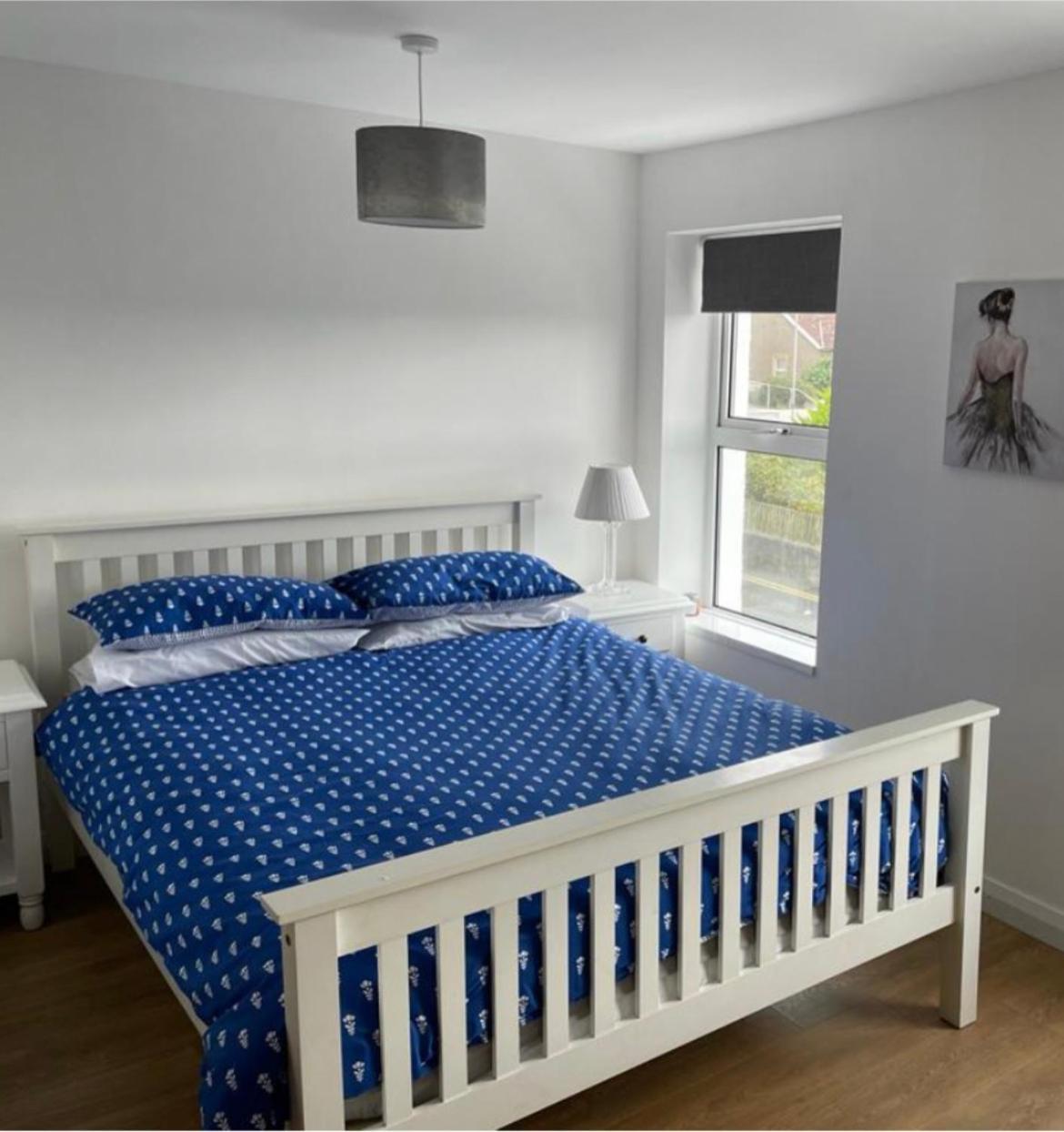 Enfield Street House Behind Portstewart Promenade With Partial Sea View From Front 3 Bed Sleeps 7 Villa Luaran gambar